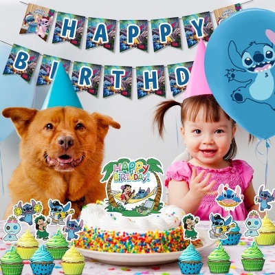 Festa de aniversário infantil com decoração do filme Lilo & Stitch e bolo colorido