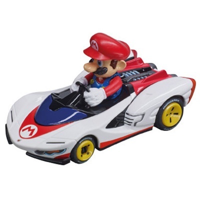 Carrinho de brinquedo com personagem Mario a conduzir