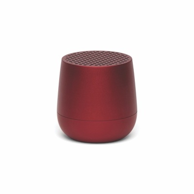 Coluna portátil vermelha metálica com grelha circular no topo