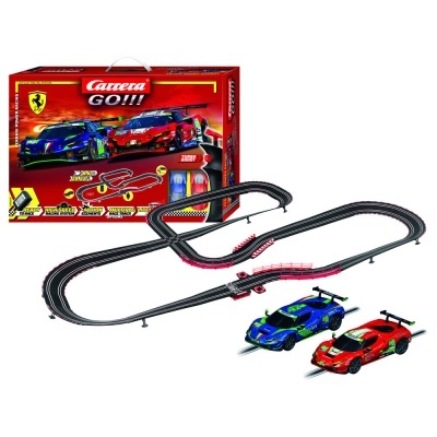 Pista de corridas slot Carrera GO!!! com dois carros Ferrari e caixa vermelha