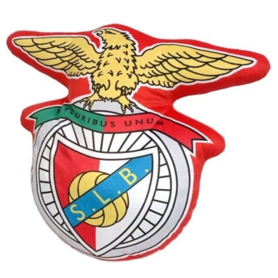 Almofada com símbolo do SL Benfica em vermelho, amarelo, verde, azul e branco