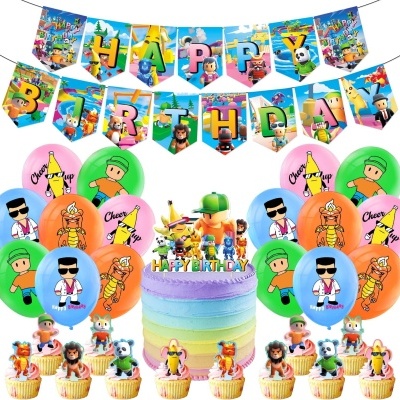 Decoração de festa infantil colorida com balões, bolo e cupcakes temáticos