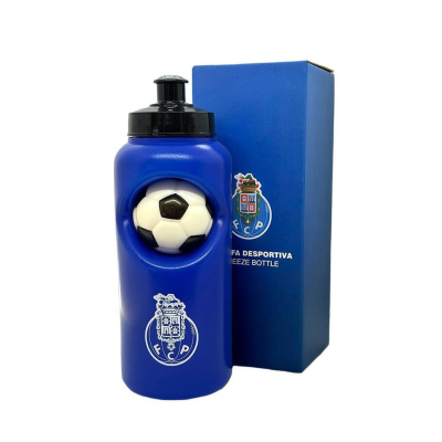 Garrafa desportiva azul do FC Porto com bola de futebol pequena e caixa azul
