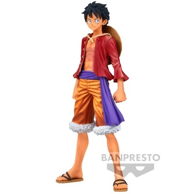 Figura de ação do personagem Monkey D. Luffy da série One Piece com roupa vermelha e calções laranja