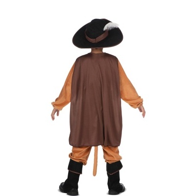 Fato infantil de pirata com capa castanha e chapéu preto de costas