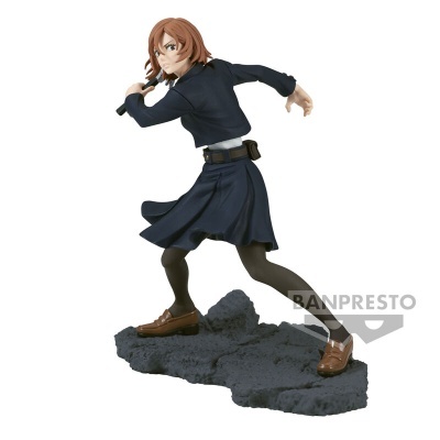 Figura de ação de personagem feminina em pose dinâmica com roupa azul-escura e base cinza.
