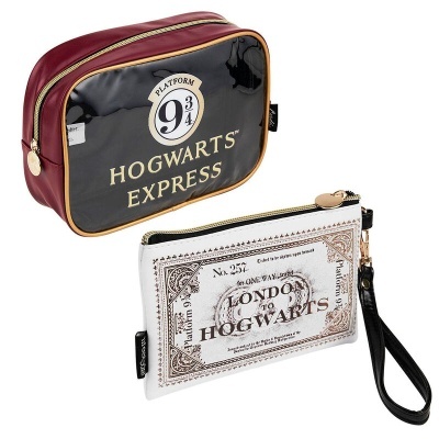 Duas bolsas Harry Potter com tema Hogwarts Express em vinil preto e branco