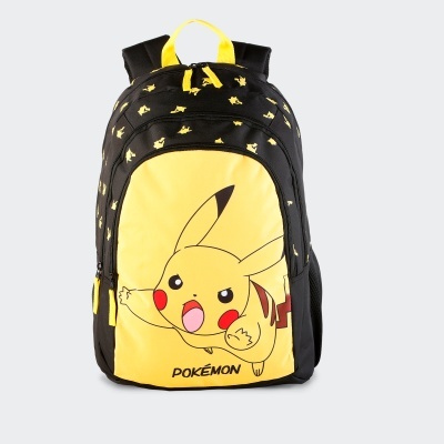 Mochila preta e amarela com imagem do Pikachu e texto POKÉMON