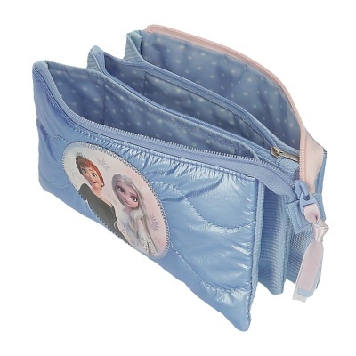 Estojo escolar azul claro com imagem da Anna e Elsa do Frozen, três compartimentos e fecho rosa claro