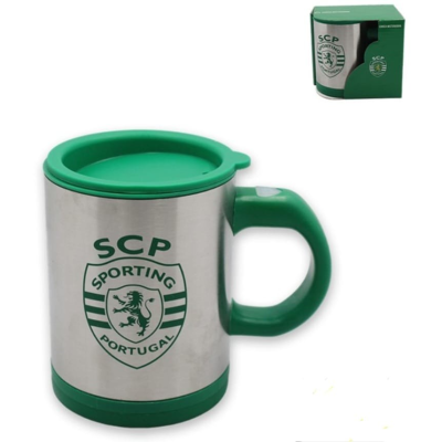 Caneca térmica prateada com detalhes verdes e logotipo do Sporting Clube de Portugal