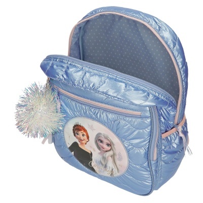 Mochila infantil azul brilhante com estampados das personagens Frozen e pompom colorido
