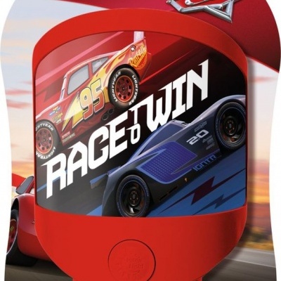 Lâmpada noturna vermelha com carros de corrida e texto RACE TO WIN do filme Cars