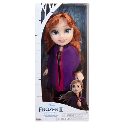 Boneca Disney Frozen II com vestido preto e capa roxa na caixa