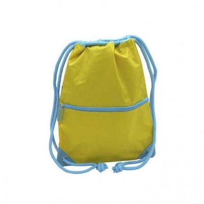 Mochila saco amarela com detalhes azuis