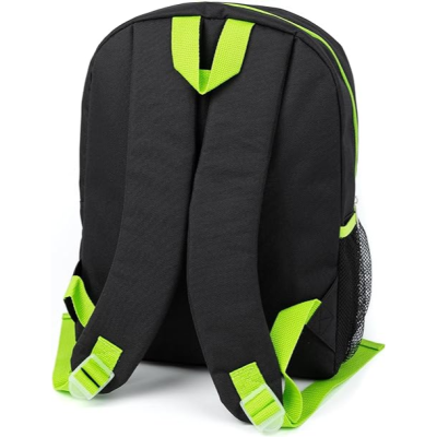 mochila preta com detalhes verdes vista de costas