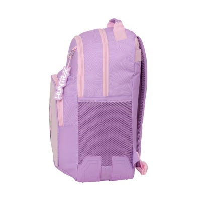 Mochila roxa com detalhes cor-de-rosa e tag HUNTRX em fundo branco