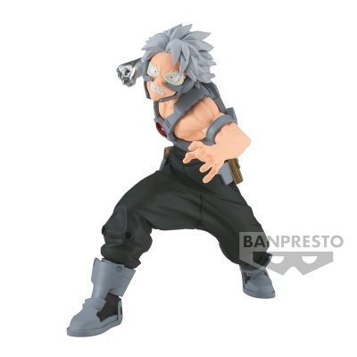 Figura de ação de personagem com cabelo cinzento e roupa preta em pose de ataque