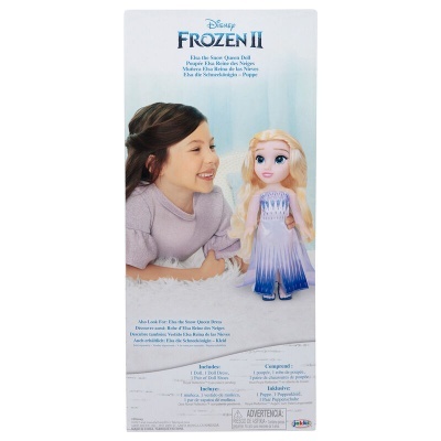 Embalagem de boneca Elsa do Frozen II com criança sorridente