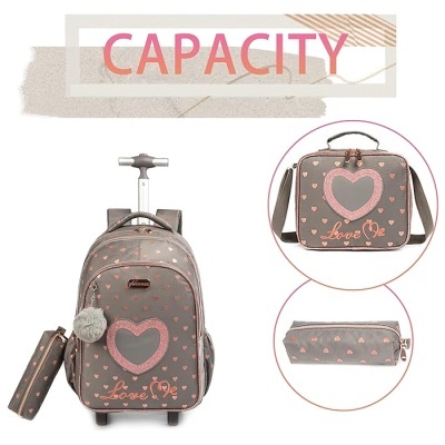 Conjunto CAPACITY com mochila de rodinhas cinza e rosa, necessaire e estojo com corações