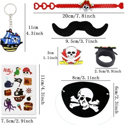 Acessórios temáticos pirata coloridos e pretos com caveiras e mensagens