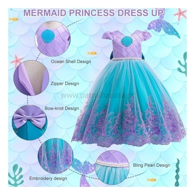 Vestido de criança azul e roxo com desenho de sereia e vários detalhes destacados