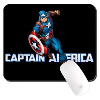 Base de rato preta com ilustração do Capitão América e texto CAPTAIN AMERICA em fundo preto.