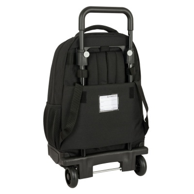 Mochila preta com rodas e puxador retrátil vista de trás