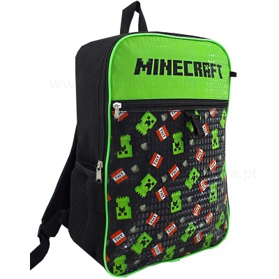Mochila preta e verde com padrão Minecraft e bolso frontal transparente
