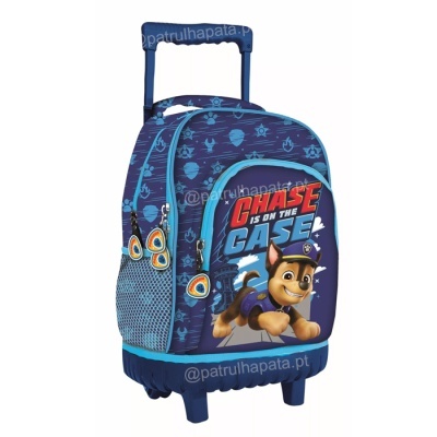 Mala de rodinhas azul com personagem Chase da Paw Patrol e texto CHASE IS ON THE CASE