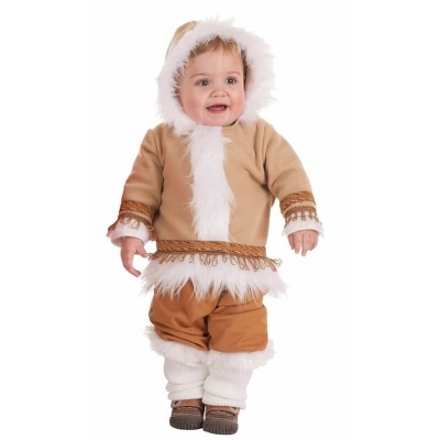 Fato infantil castanho com pelúcia branca e franjas douradas