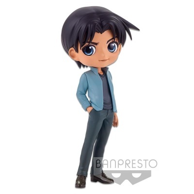 Figura colecionável Banpresto com casaco azul e cabelo preto