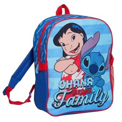 mochila azul e vermelha com estampa de Lilo e Stitch e texto OHANA MEANS Family