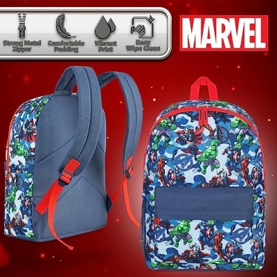 Mochila Marvel Avengers colorida com alças azuis e detalhes vermelhos