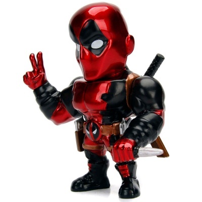 Figura Deadpool caricatura vermelha e preta com espada e cinto castanho