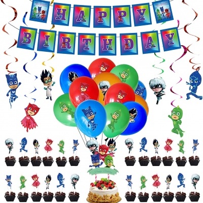 Decoração de festa com balões e faixas de aniversário com personagens coloridos