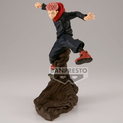 Figura de ação BANPRESTO personagem cabelo cor-de-rosa roupa preta com capuz vermelho botas vermelhas