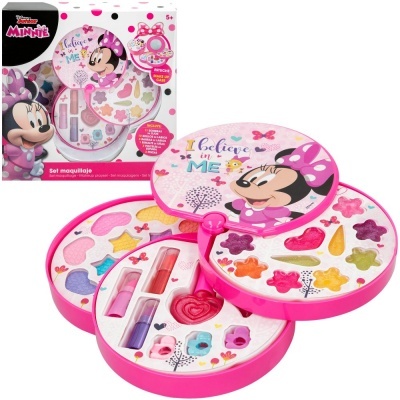 Conjunto de maquilhagem infantil da Minnie com várias sombras coloridas e acessórios num estojo rosa
