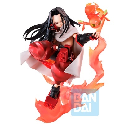 Figura colecionável de personagem anime com efeitos de chama e roupa vermelha e branca
