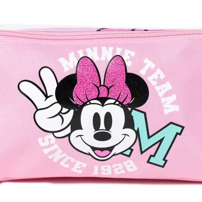 Estojo rosa com imagem da Minnie Mouse e texto MINNIE TEAM SINCE 1928
