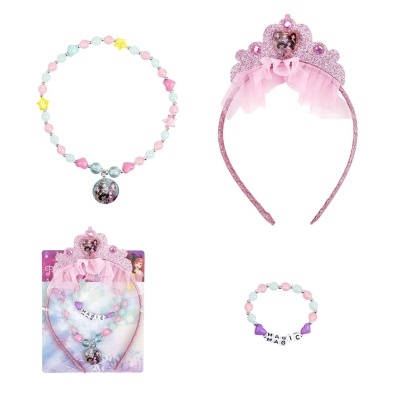 Conjunto infantil com colar, pulseira e tiara rosa com contas coloridas e pendente de princesa