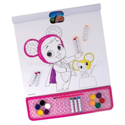 Caderno para colorir com menino e cão com orelhas de rato e materiais de pintura