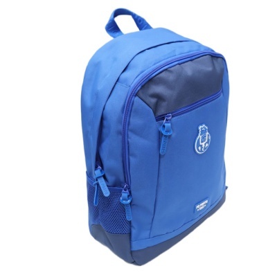 Mochila azul com emblema do FC Porto