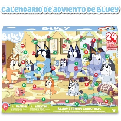 Caixa de calendário de advento Bluey com 24 portas numeradas e personagens da série animada em cenário natalício.