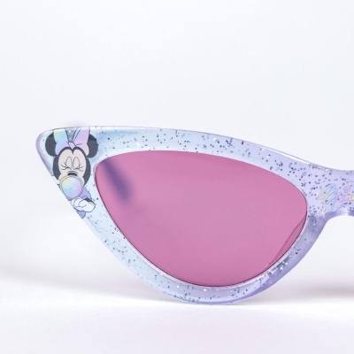 Armação de óculos violeta transparente com glitter e lente rosa e Minnie na lateral