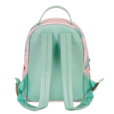 Mochila infantil rosa e verde água com padrão floral vista de trás