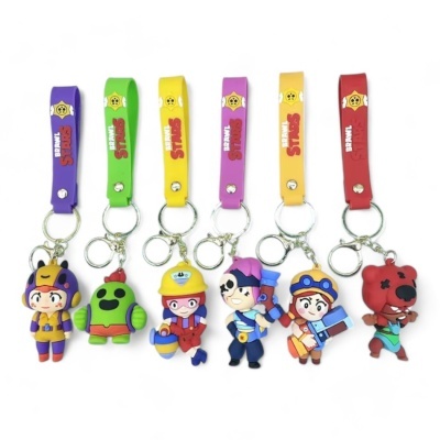 chaveiros coloridos de personagens Brawl Stars com tiras em várias cores