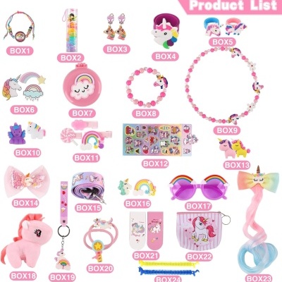 Lista de produtos de acessórios infantis temáticos de unicórnios com várias caixas numeradas
