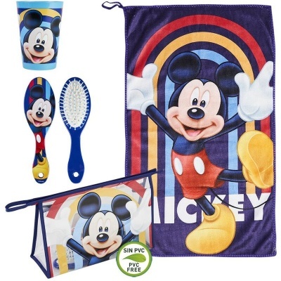 Conjunto infantil com produtos estampados do Mickey Mouse