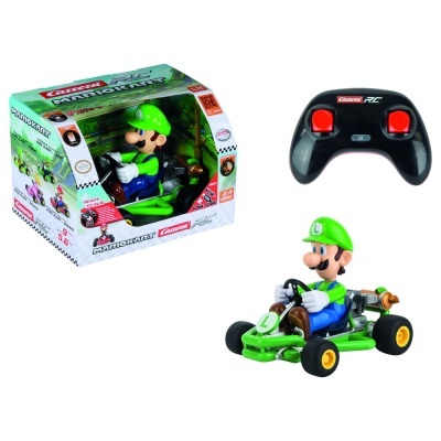 Conjunto Carrera RC Mario Kart com kart verde Luigi, comando preto com botões vermelhos e embalagem colorida.