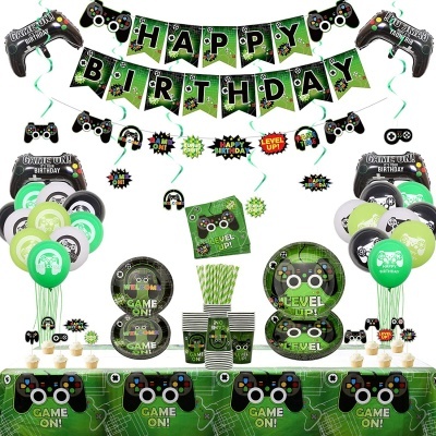 Decoração de festa de aniversário com tema de videojogos em verde, preto e cinza